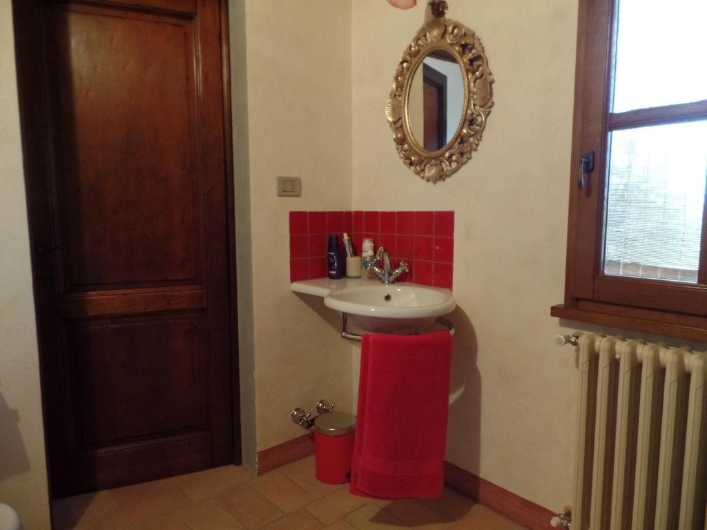 Il Fienile Holiday Home Le Fornacette Exteriér fotografie